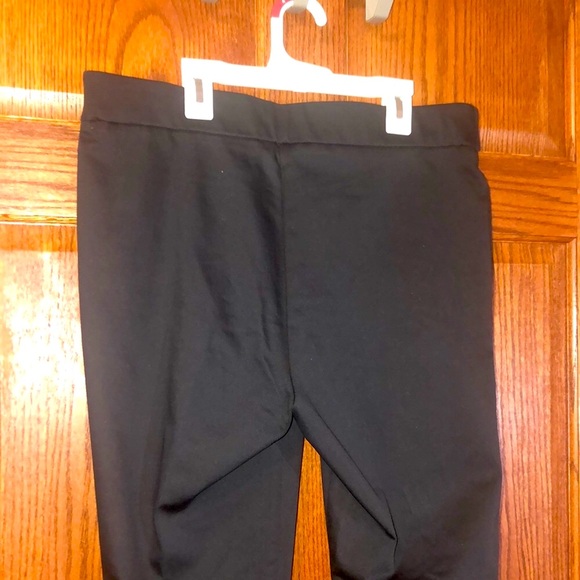 Calvin Klein Black Ankle & Cropped Pants - Picture 4 of 7